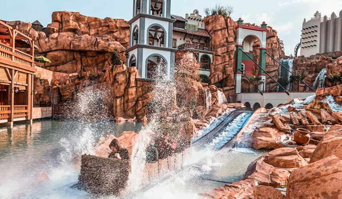 Phantasialand 2025: De Beste Attracties en Hotels