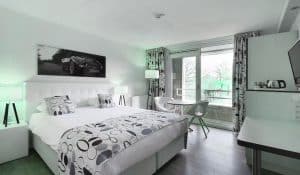 Hotel Mitland Utrecht: Luxe, Rust en Ontspanning in de Stad