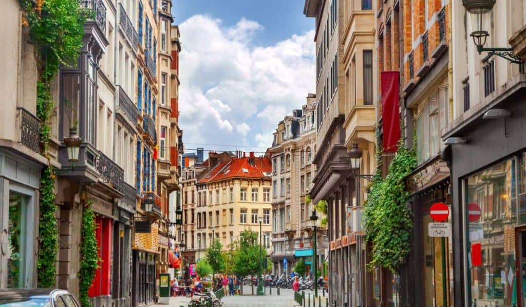 Vliegtijd naar Suriname